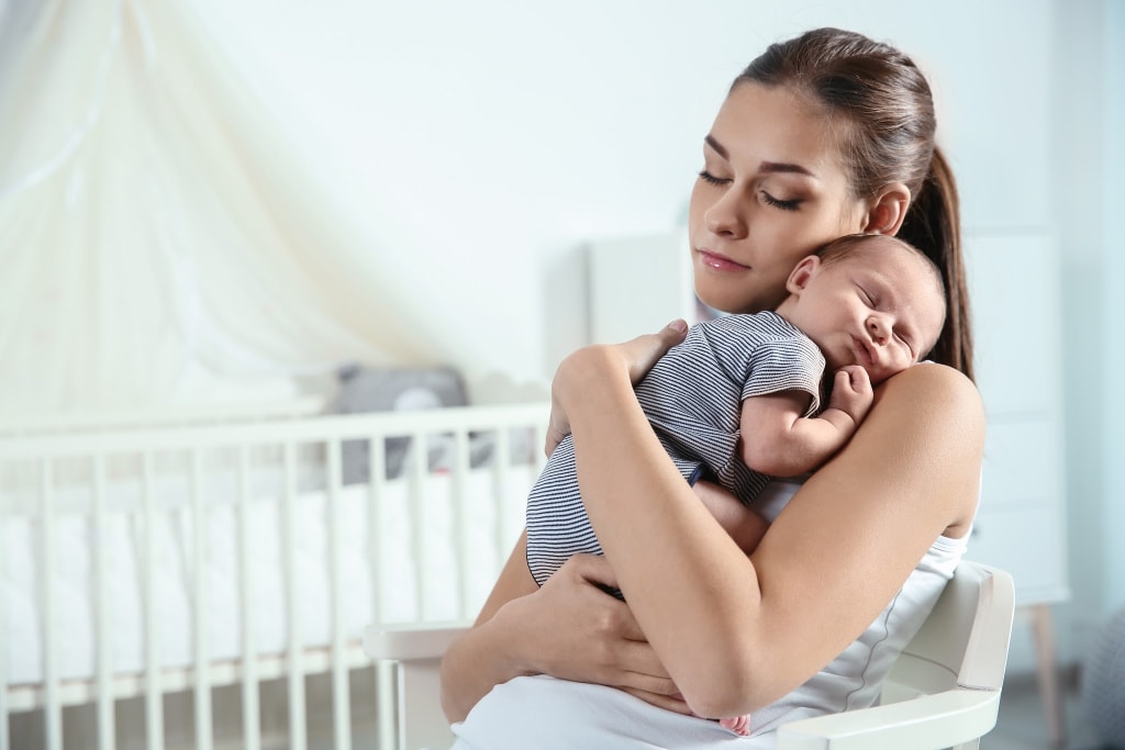 newborn-sleep-tips-first-week